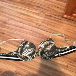 PINK Victoria Secret T-shirt Bra